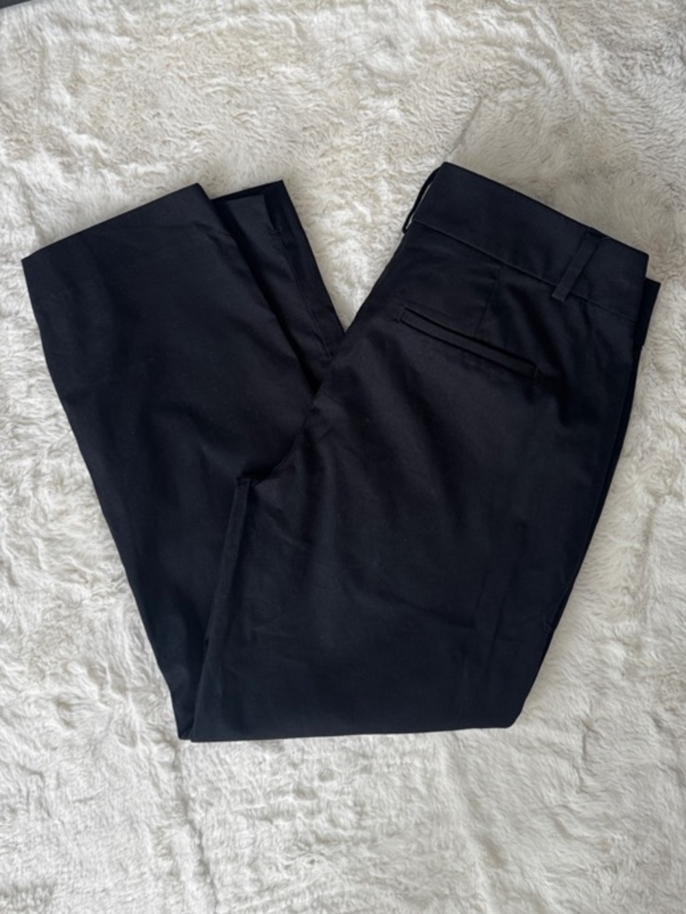4P - Ann Taylor Black Dress Capris - Classic Straight Fit